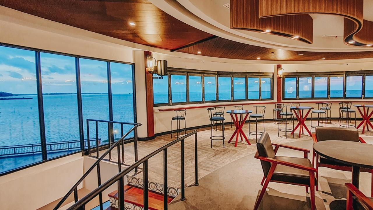 BW Suite Belitung Tanjung Pandan Exterior foto