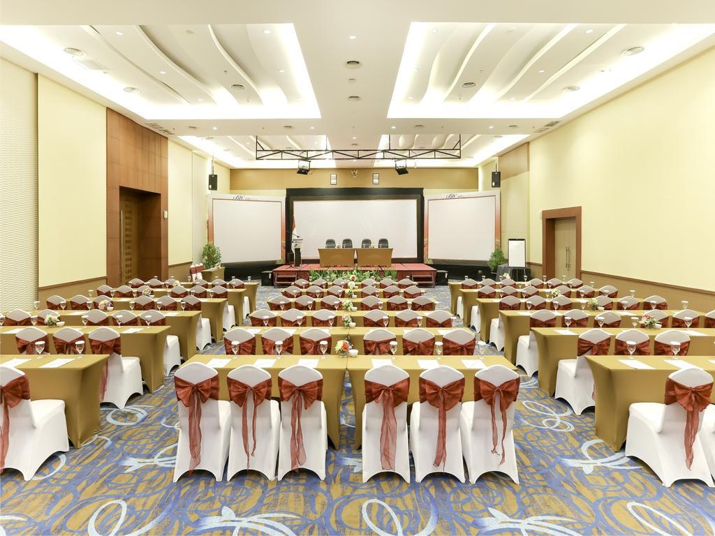 BW Suite Belitung Tanjung Pandan Exterior foto